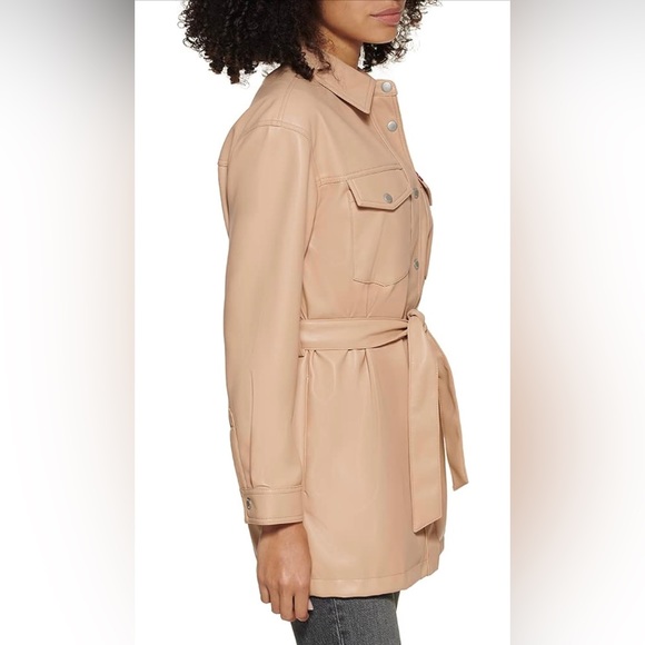 Levi's Women's Faux Leather Belted Shirt Jacket Size Large Color Cream - Picture 3 of 16